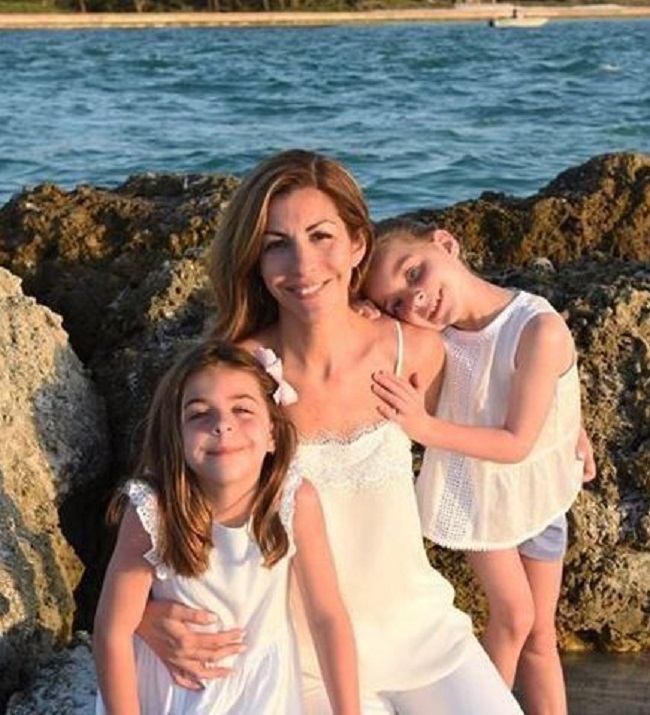 Noelle Watters with her daughters Ellie Watters and Sophie Watters