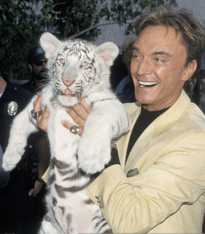 Roy Horn Of Siegfried and Roy Dies of coronavirus At Age 75
