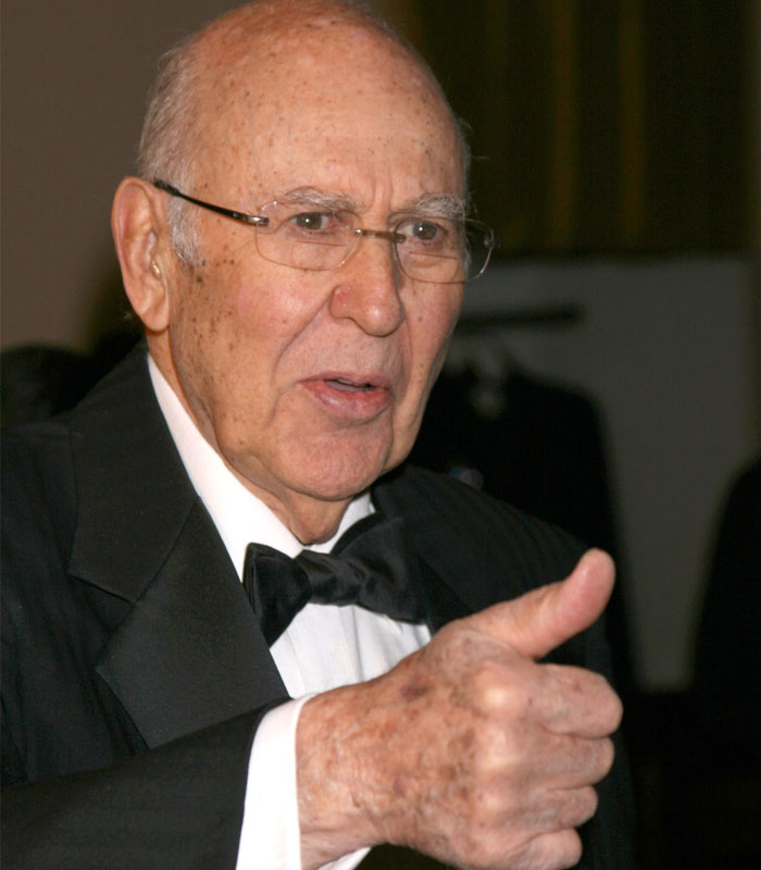Who is Carl Reiner? Know more about carl reiner death, Family, wife and son